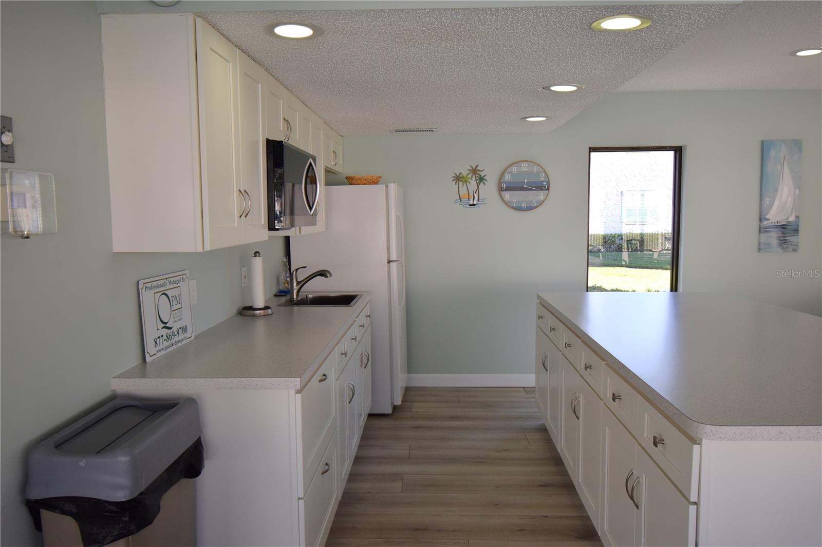 121 FERNWOOD CIR #121 — photo 47