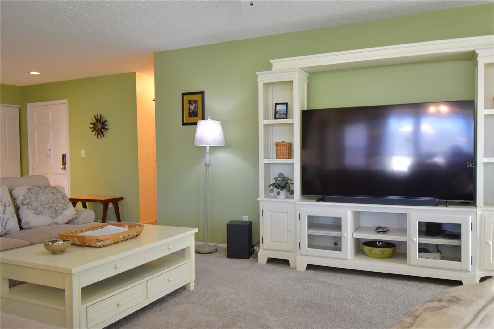 121 FERNWOOD CIR #121 — photo 13