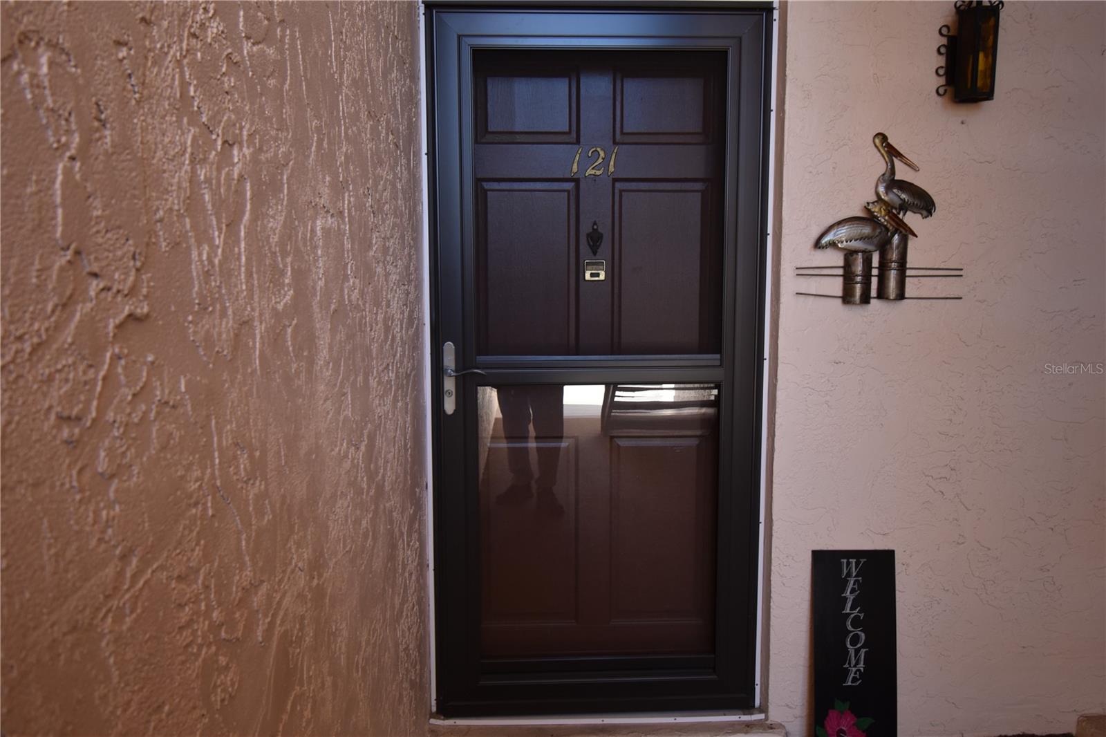121 FERNWOOD CIR #121 — photo 2