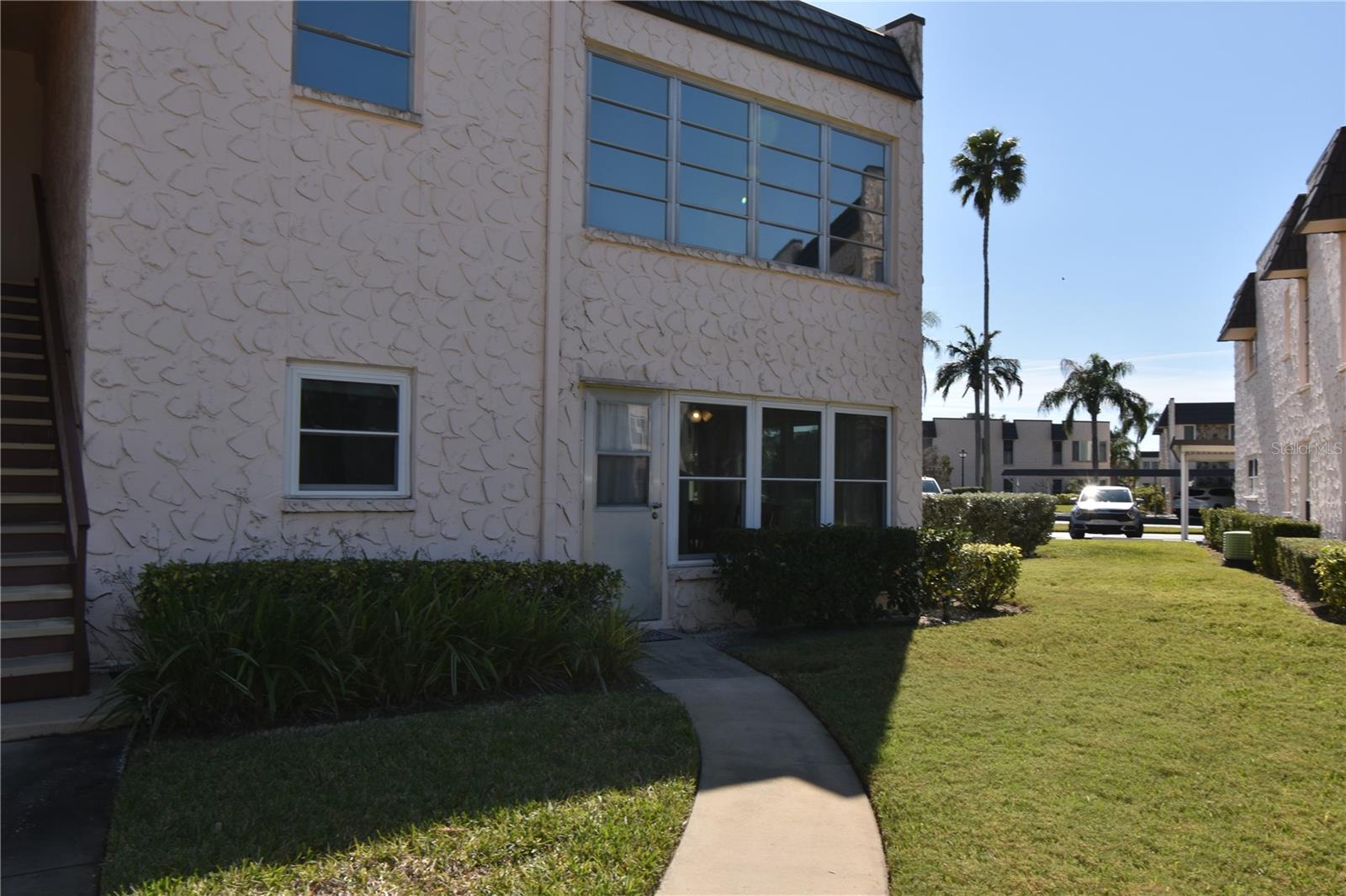 121 FERNWOOD CIR #121 — photo 55