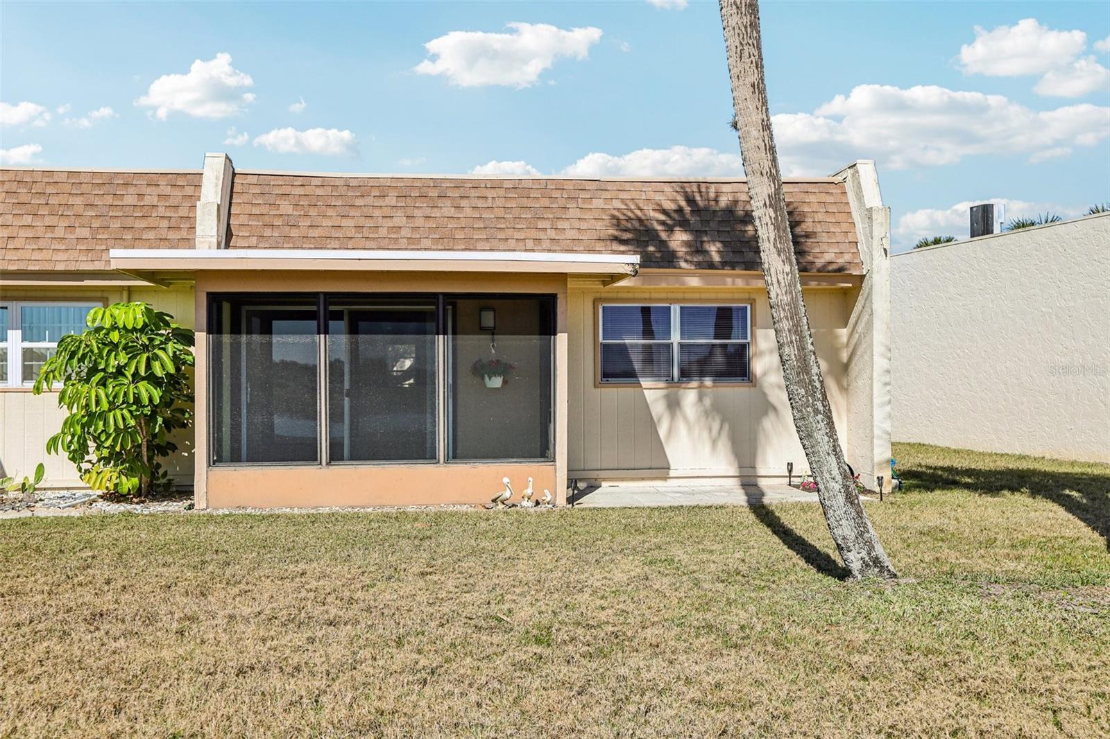 11120 CARRIAGE HILL DR #1 — photo 33