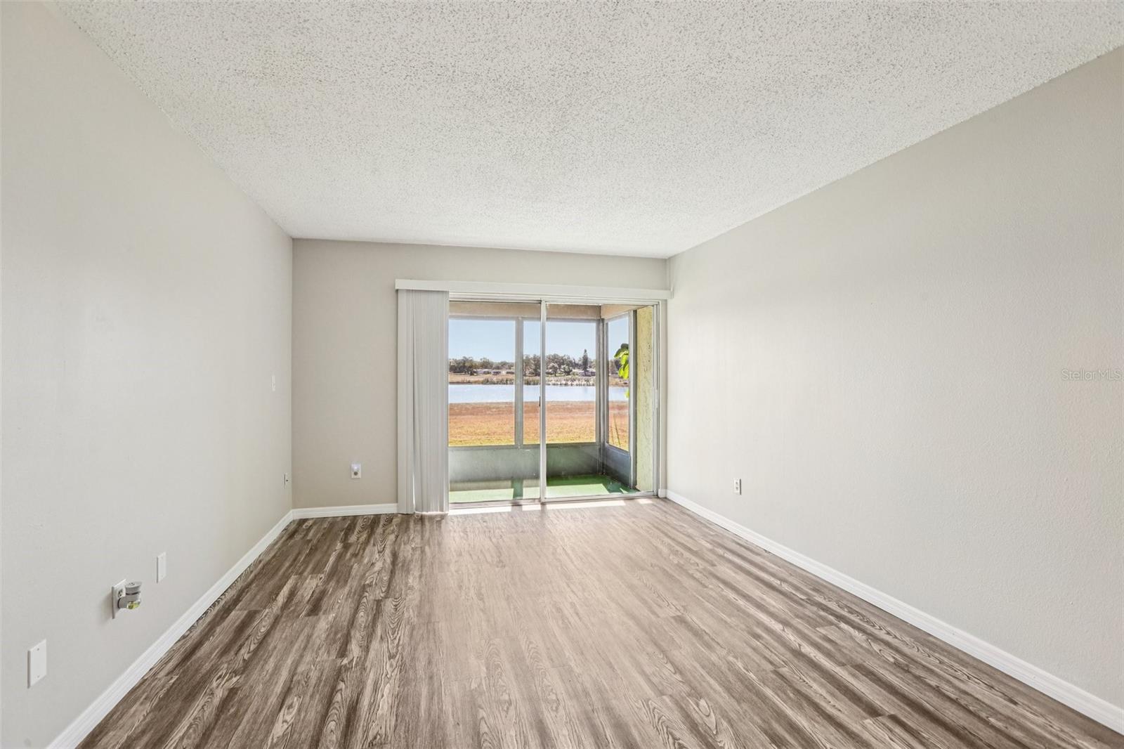 11120 CARRIAGE HILL DR #1 — photo 11
