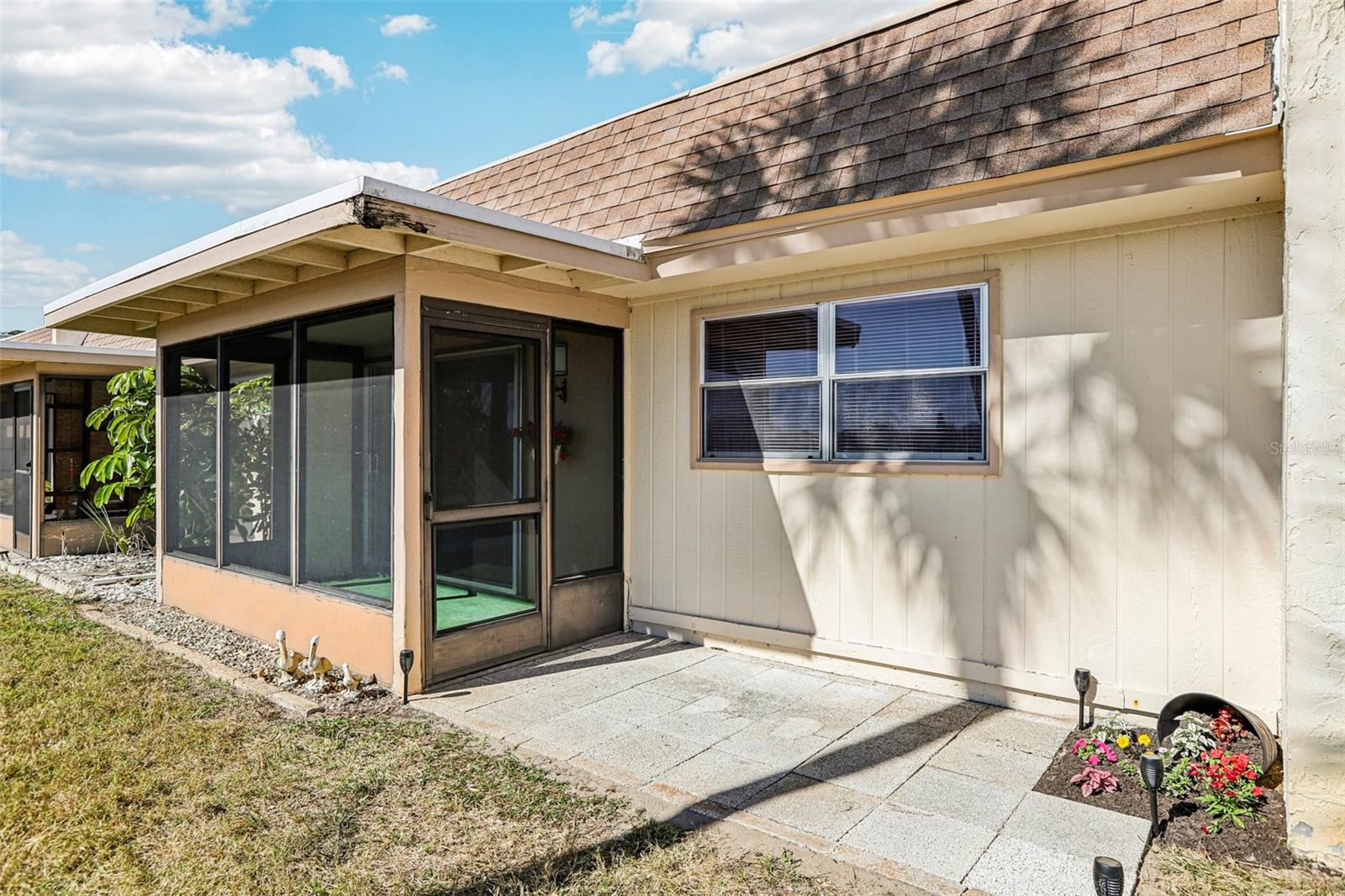 11120 CARRIAGE HILL DR #1 — photo 30