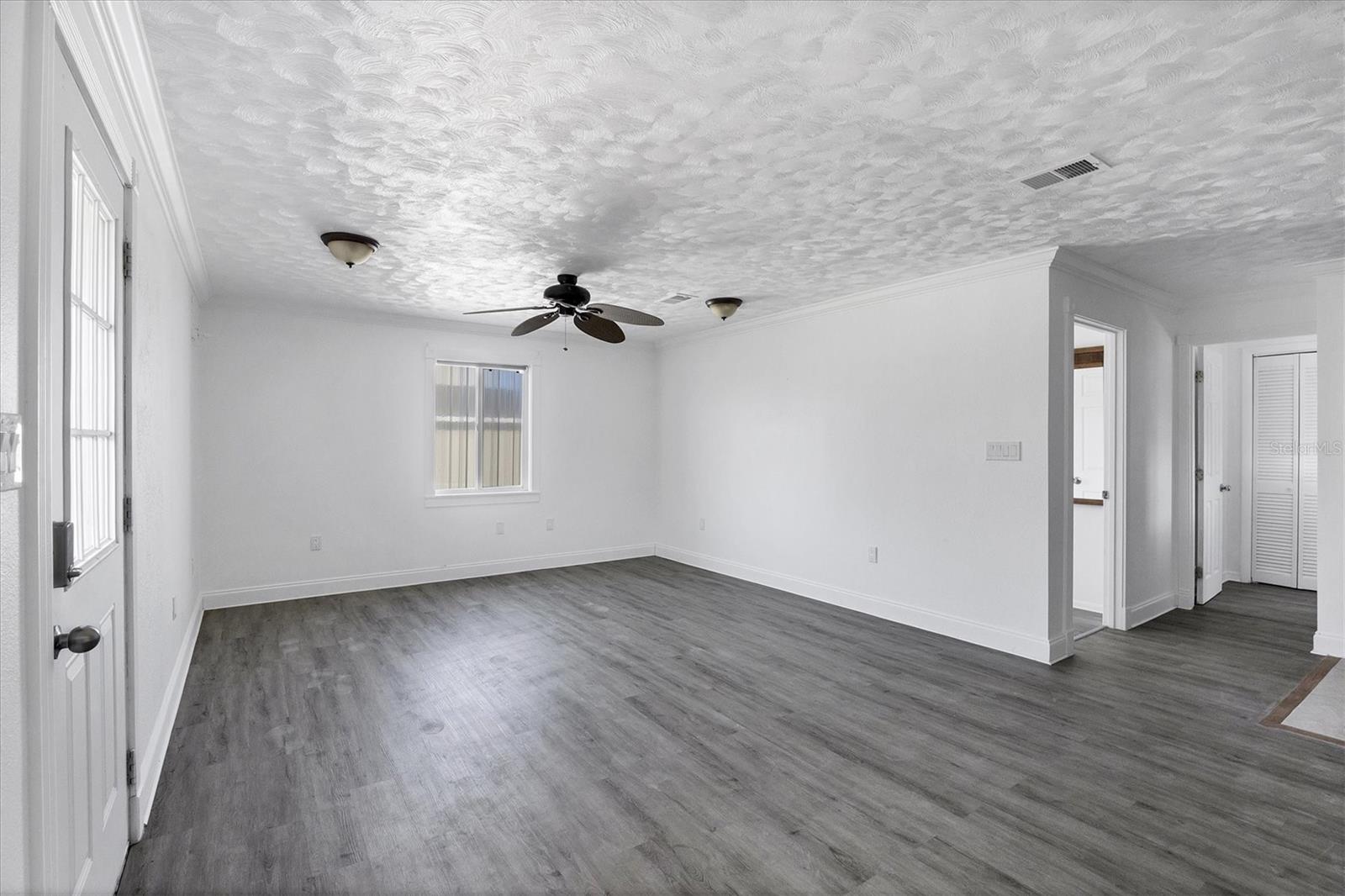 651 JUNGLE QUEEN WAY — photo 31