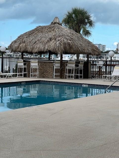 650 ISLAND WAY #708 — photo 37