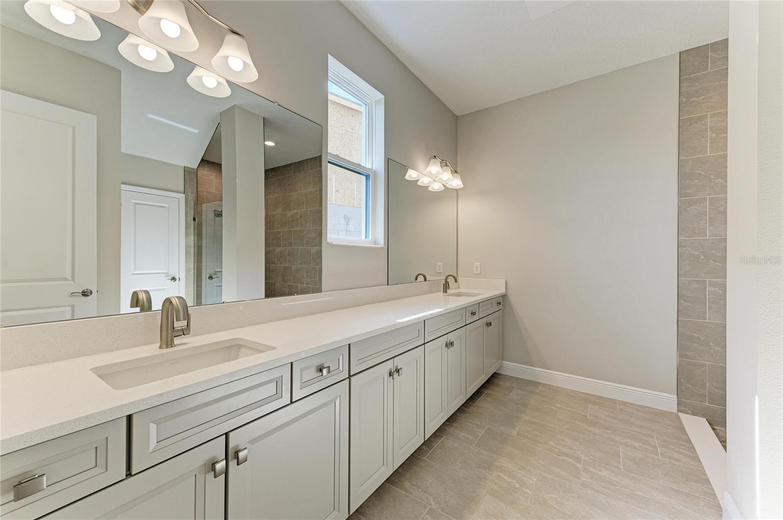 2058 ARCHING BRANCH DR — photo 8