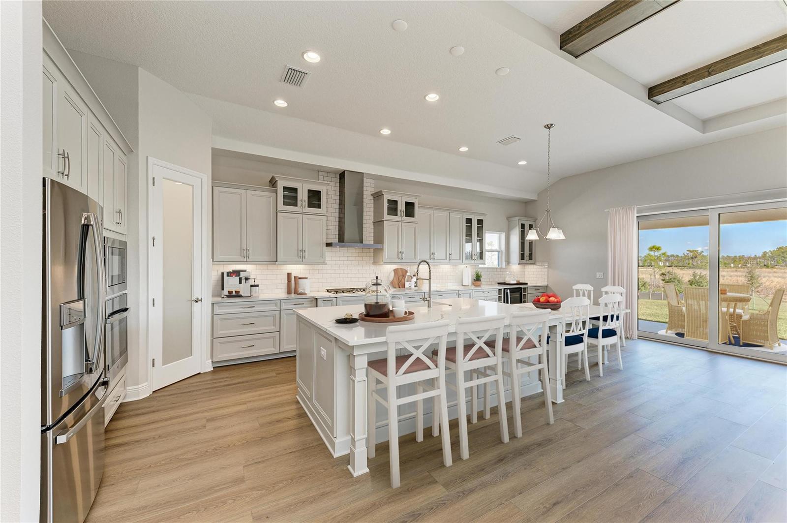 2058 ARCHING BRANCH DR — photo 2