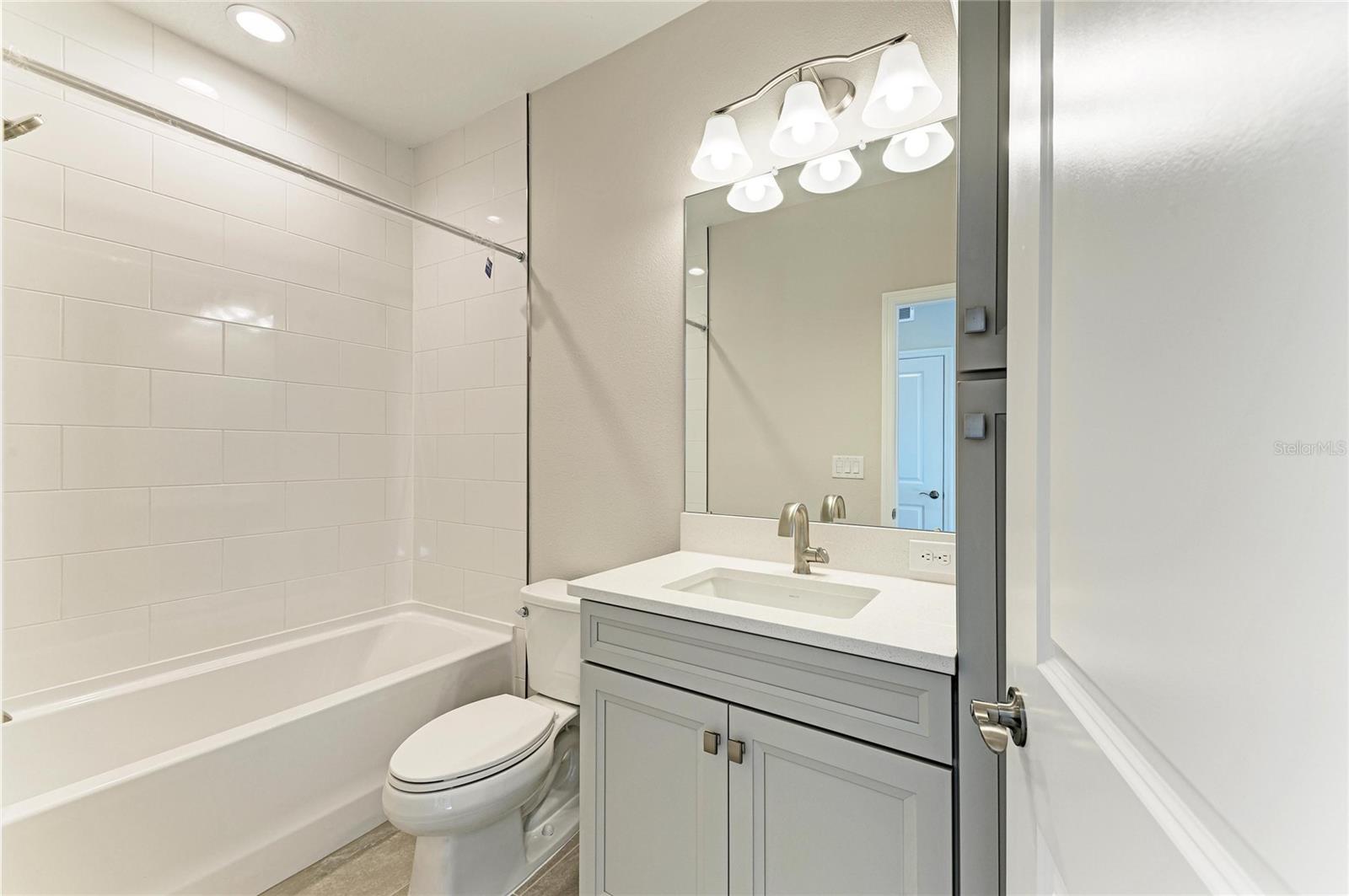 2058 ARCHING BRANCH DR — photo 31