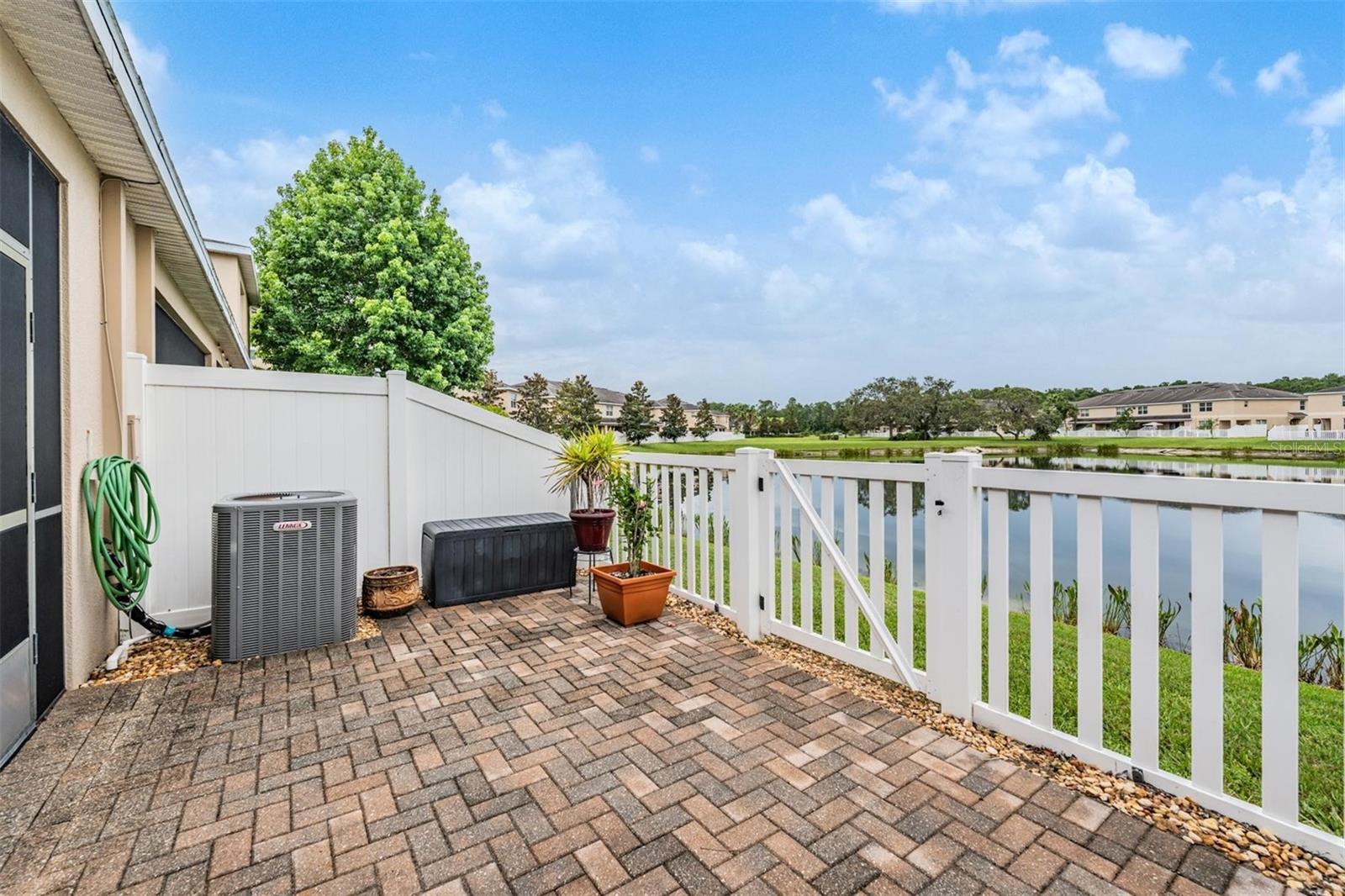 12039 GREENGATE DR — photo 28