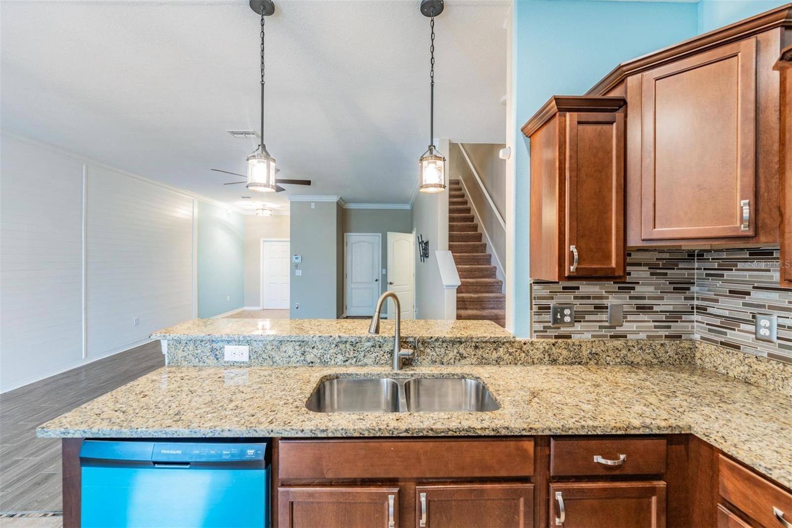 12039 GREENGATE DR — photo 12