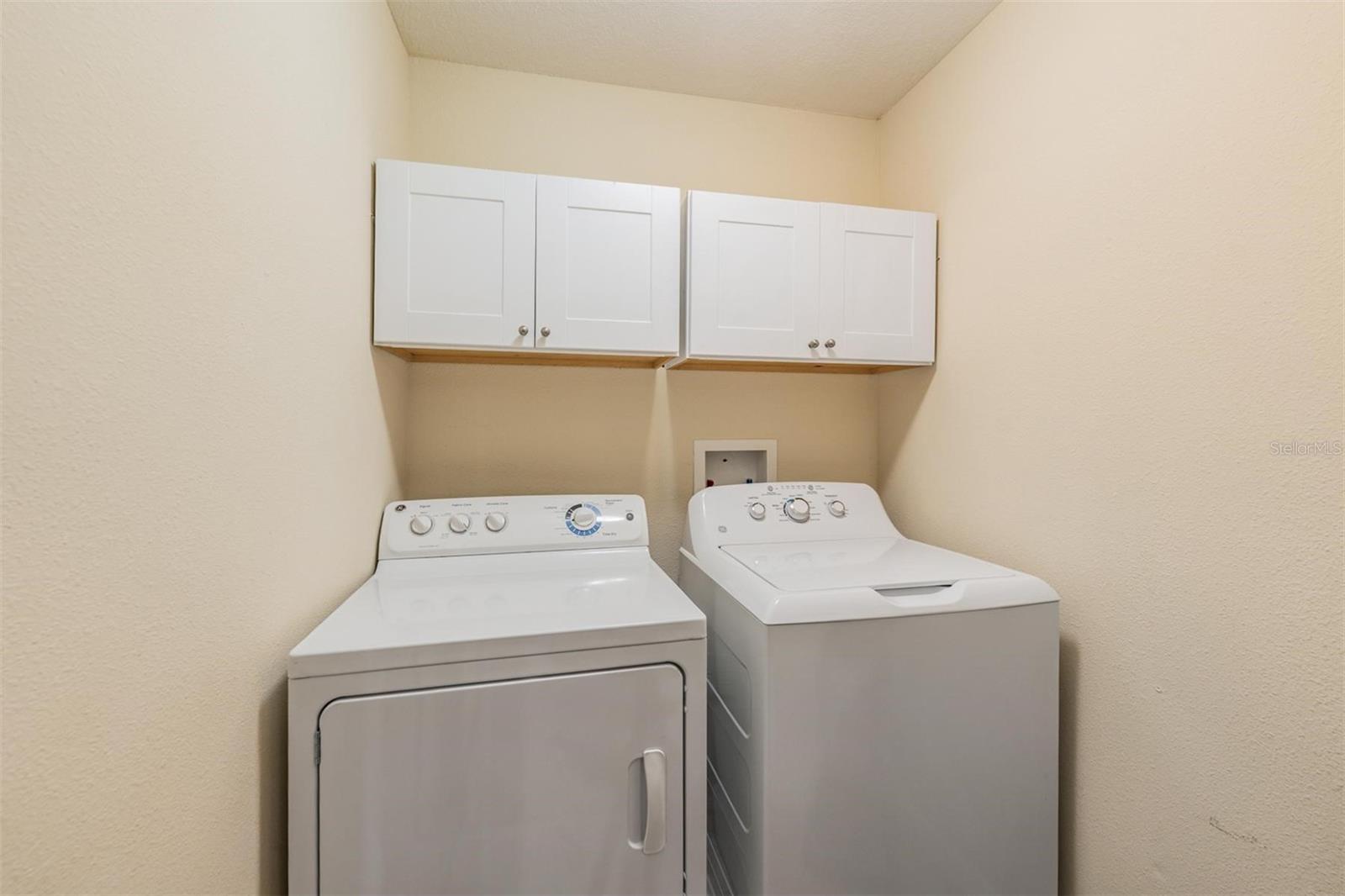 12039 GREENGATE DR — photo 25