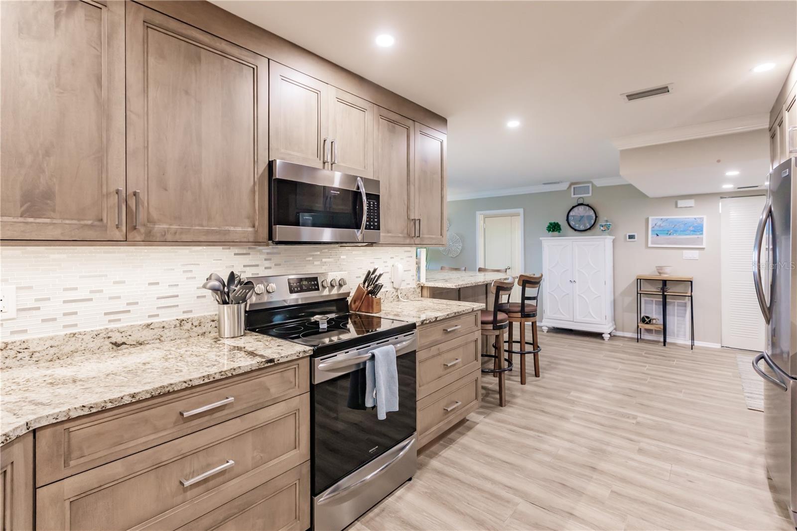 1200 E PEPPERTREE LN #602 — photo 5