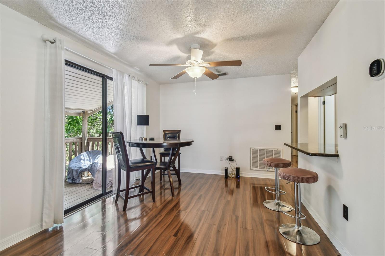 134 SYCAMORE LN #H — photo 4