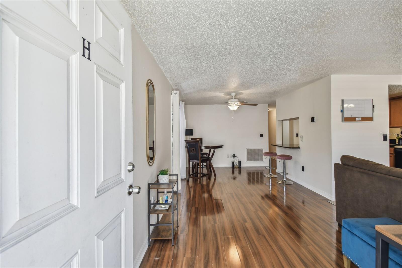 134 SYCAMORE LN #H — photo 3
