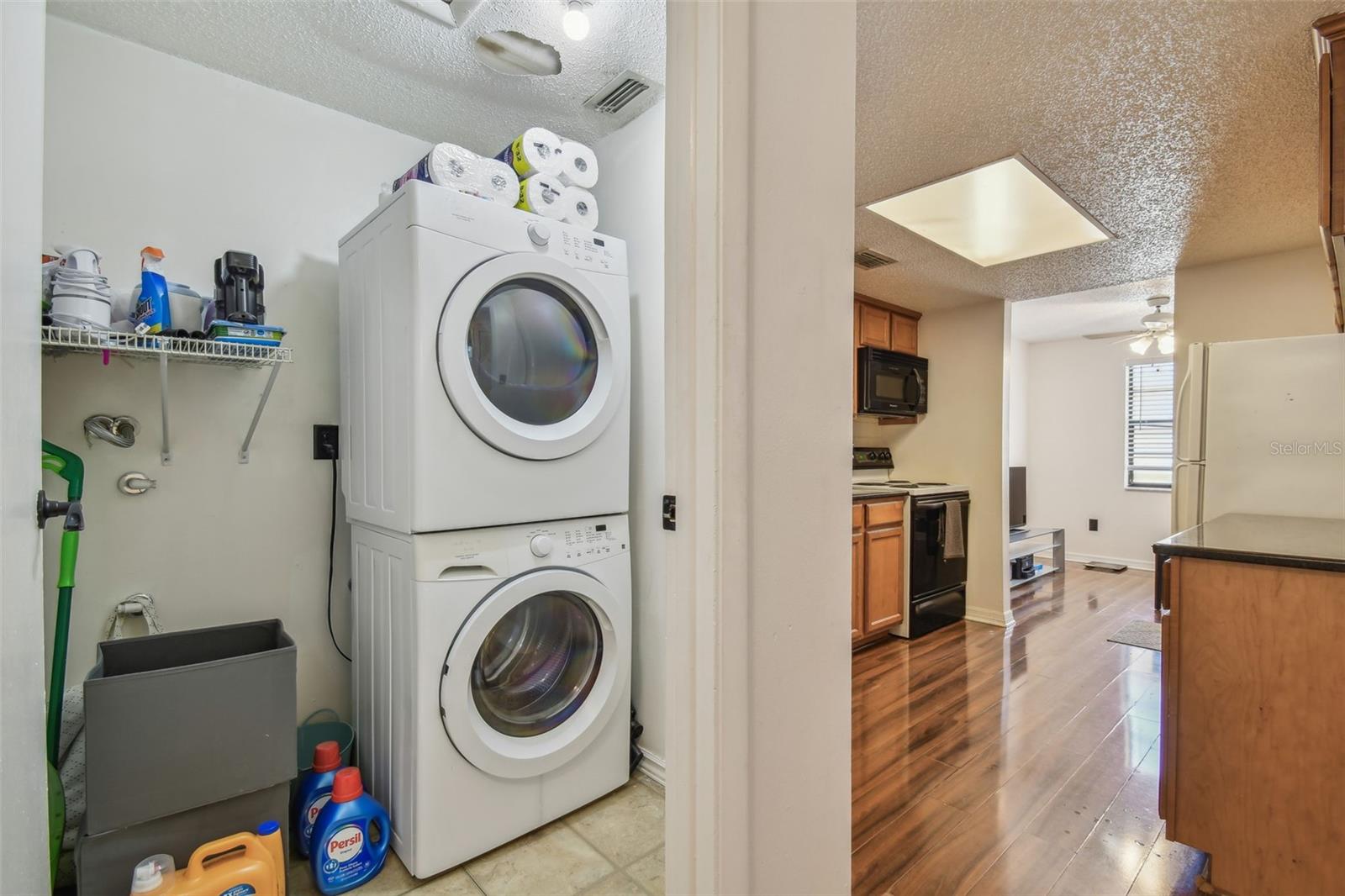 134 SYCAMORE LN #H — photo 31