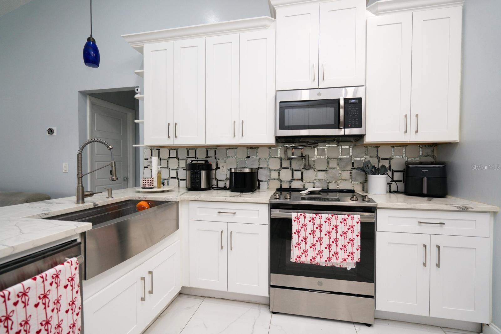 6502 YELLOWHAMMER AVE — photo 10