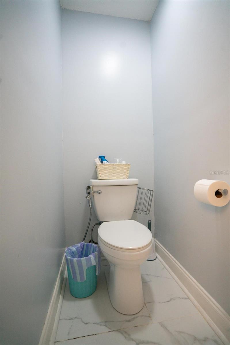 6502 YELLOWHAMMER AVE — photo 17