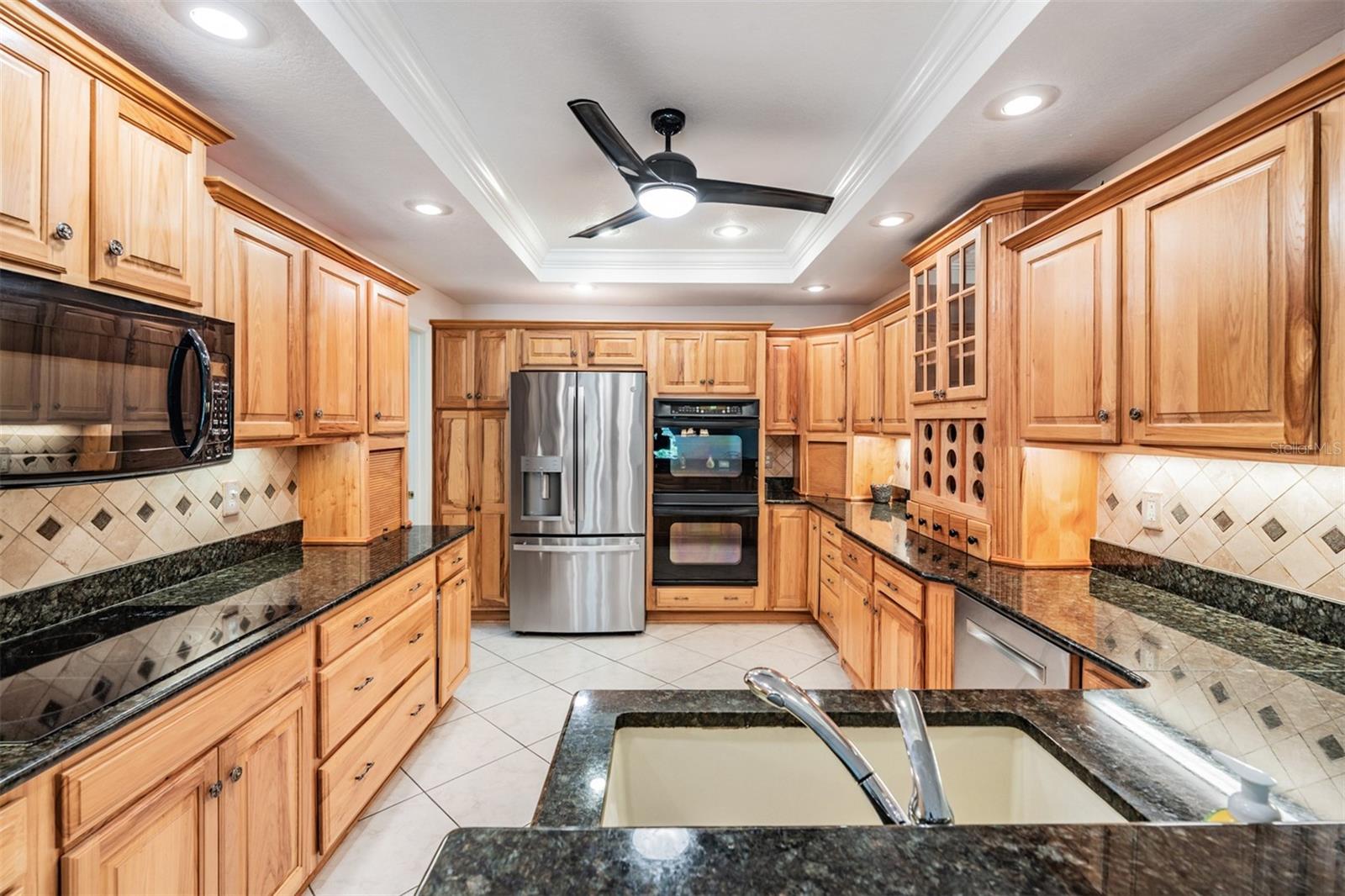 10133 COLLAR DR — photo 3