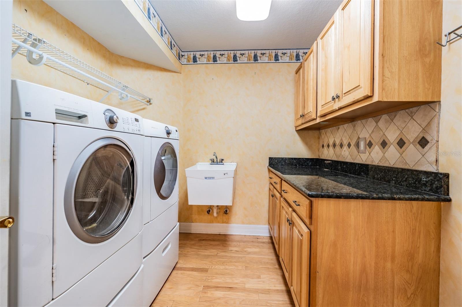 10133 COLLAR DR — photo 46