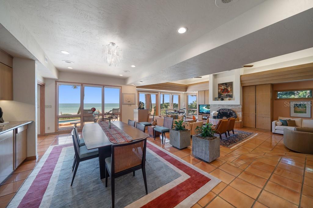 16000 GULF BLVD — photo 13