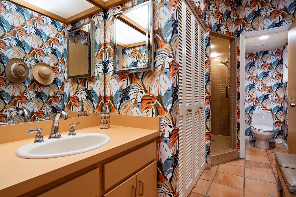 16000 GULF BLVD — photo 21