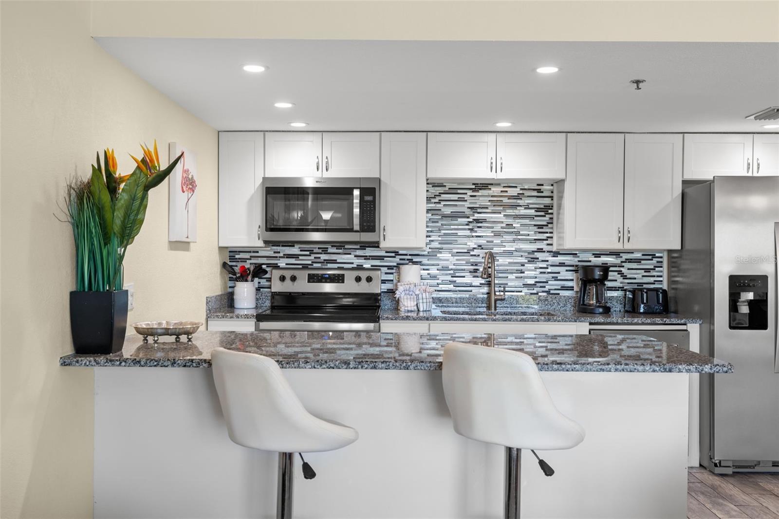 18610 GULF BLVD #709 — photo 9