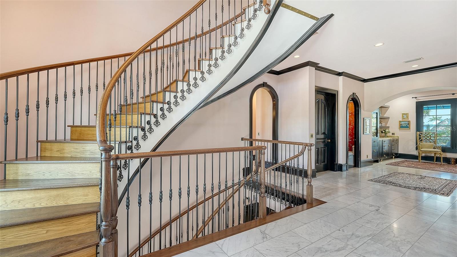 513 VILLA ROSA WAY — photo 2