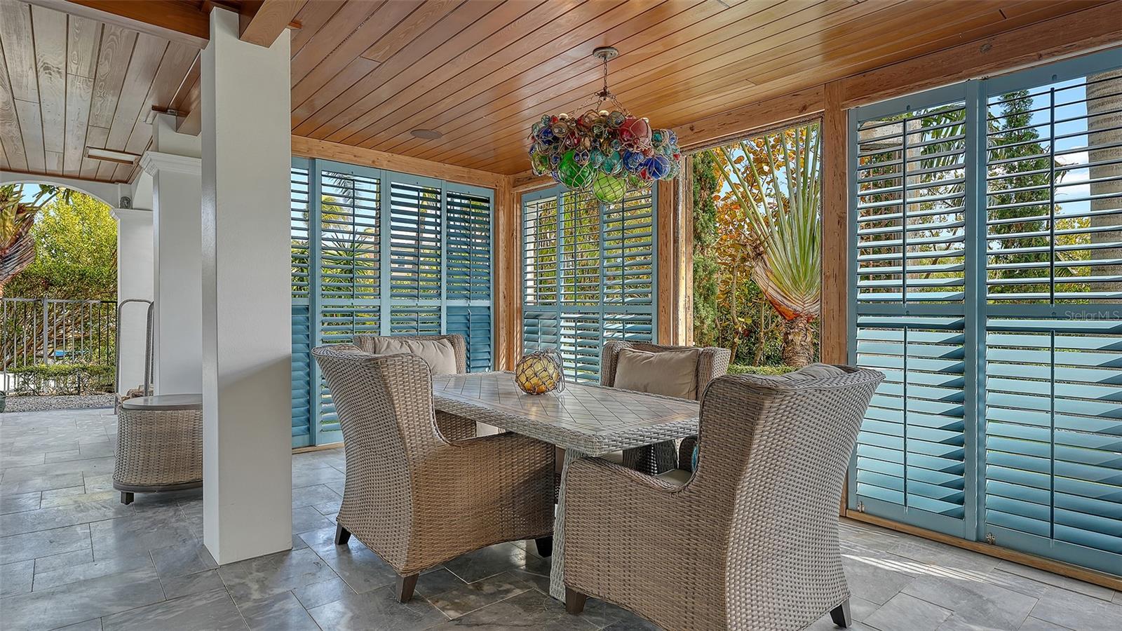 513 VILLA ROSA WAY — photo 32