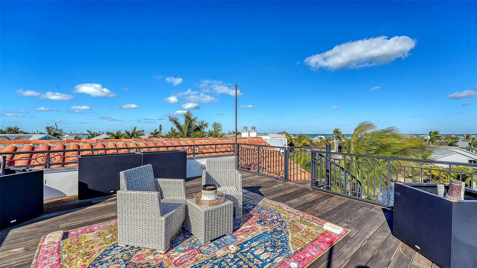 513 VILLA ROSA WAY — photo 36