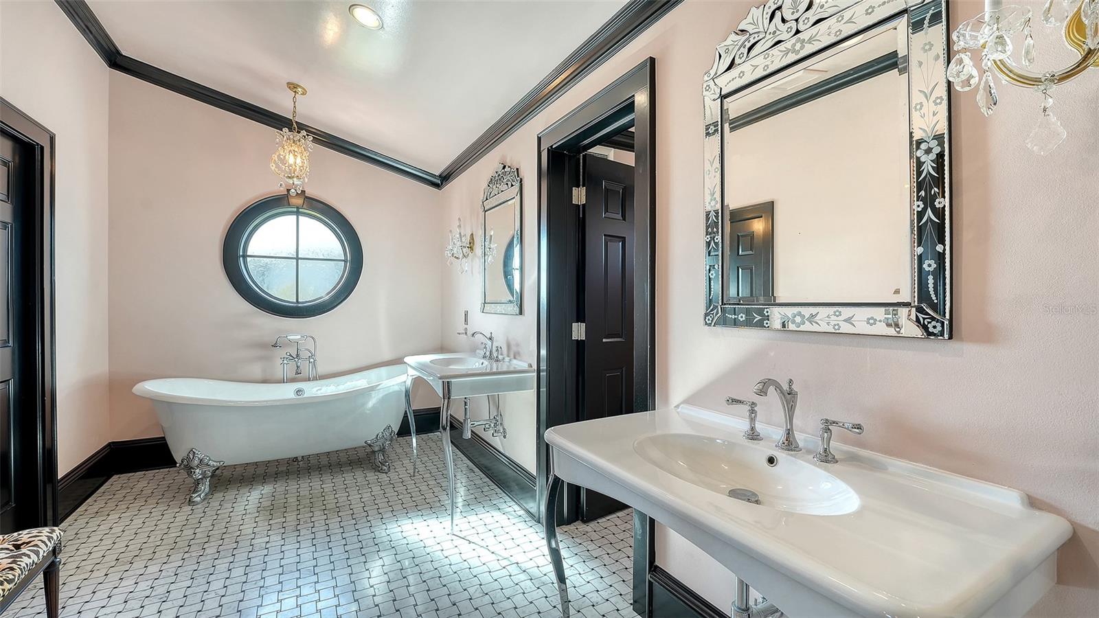 513 VILLA ROSA WAY — photo 17