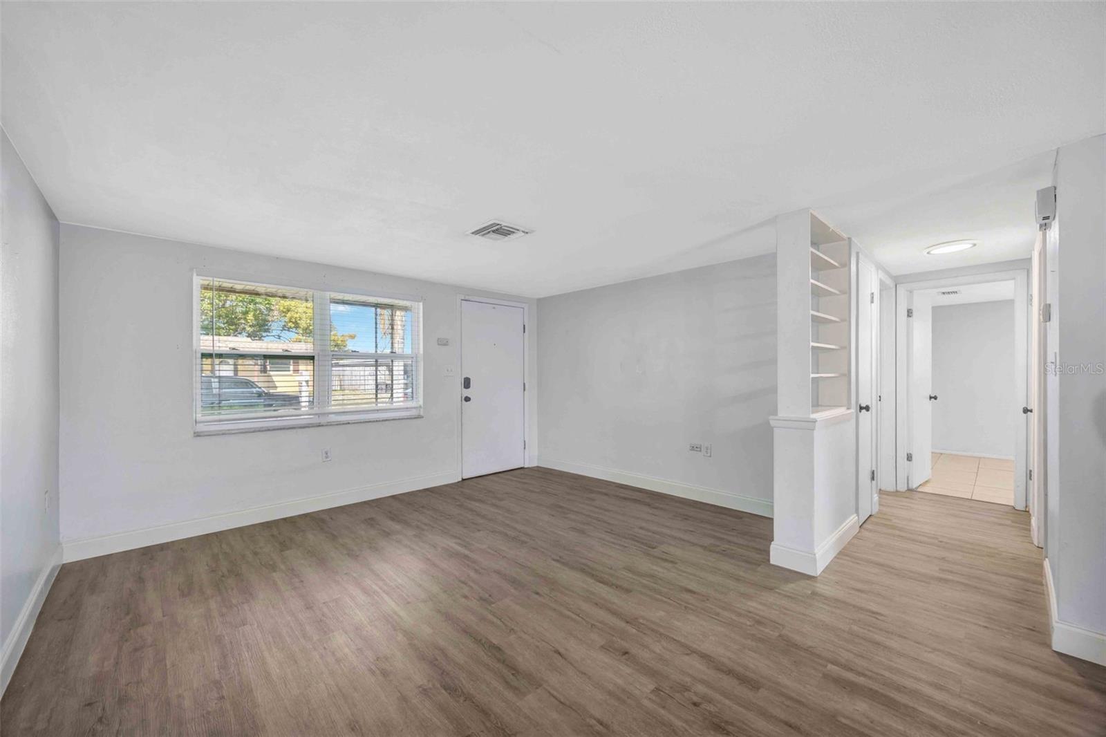 9040 LUNAR LN — photo 38