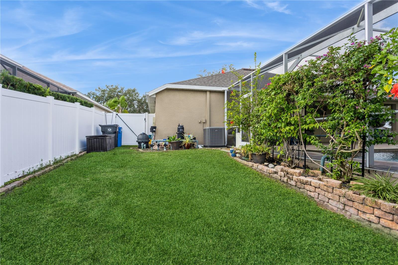1433 EMERALD HILL WAY — photo 32