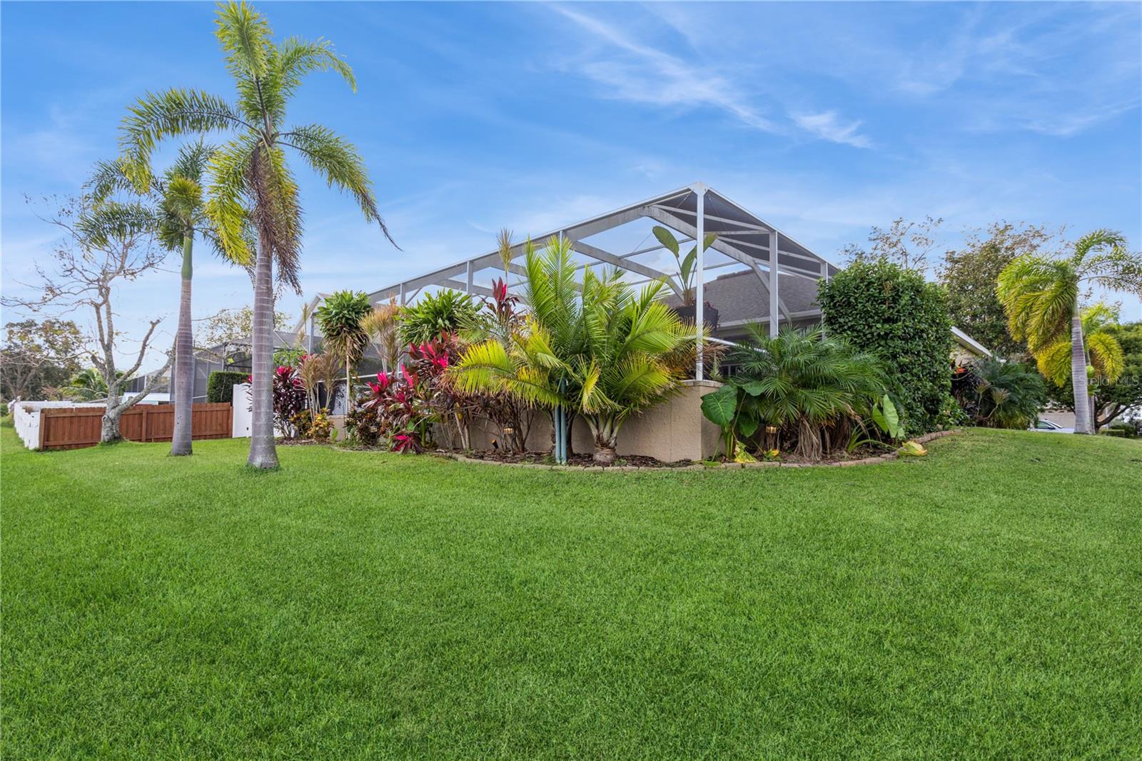 1433 EMERALD HILL WAY — photo 34