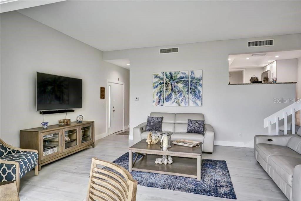 6046 W PEPPERTREE WAY #223B — photo 9