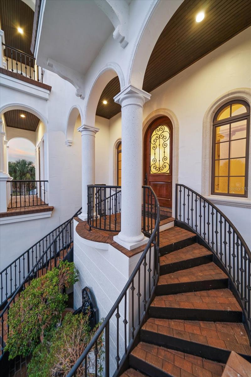 1040 ELDORADO AVE — photo 85
