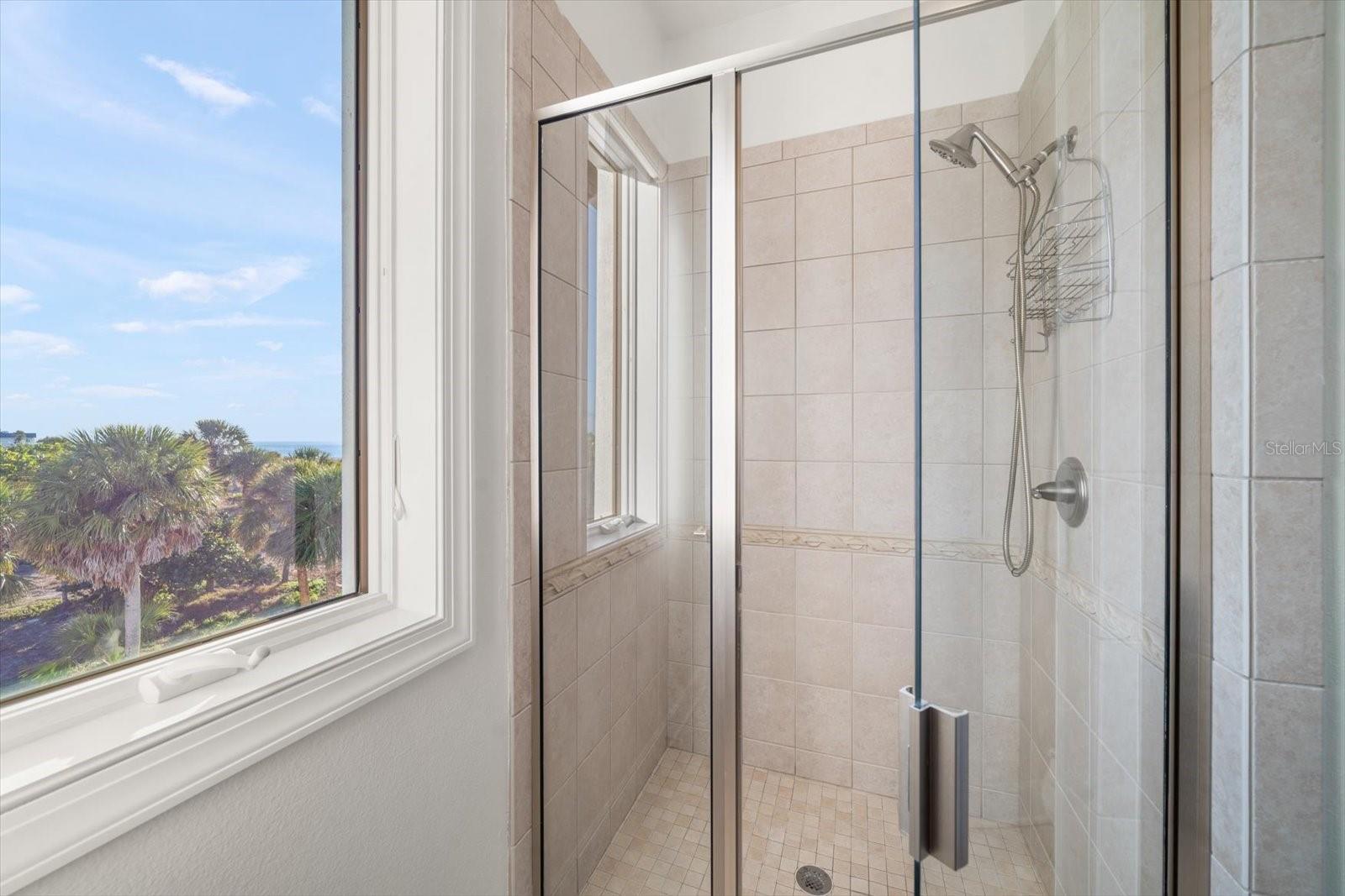 1040 ELDORADO AVE — photo 49
