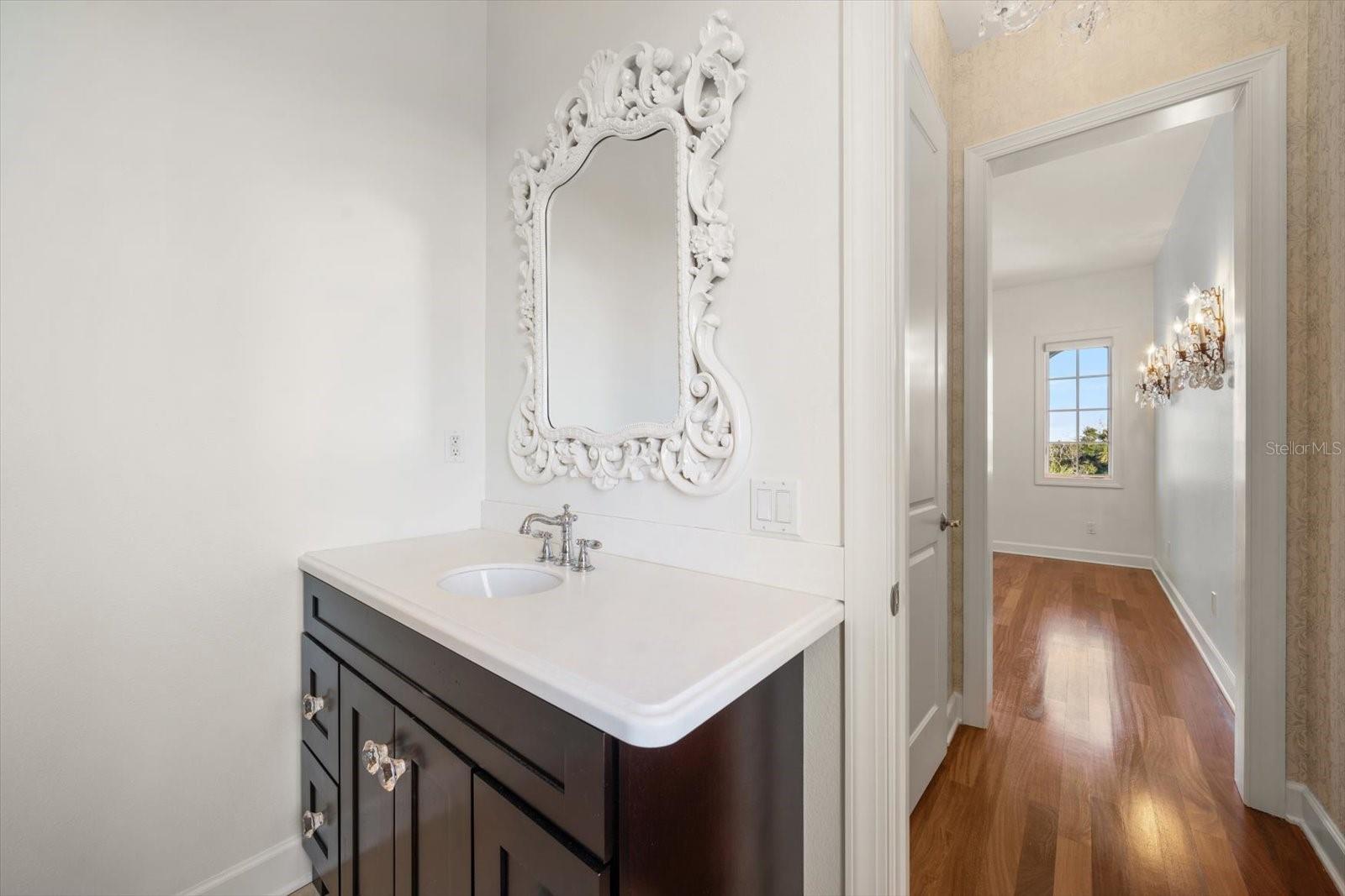 1040 ELDORADO AVE — photo 48