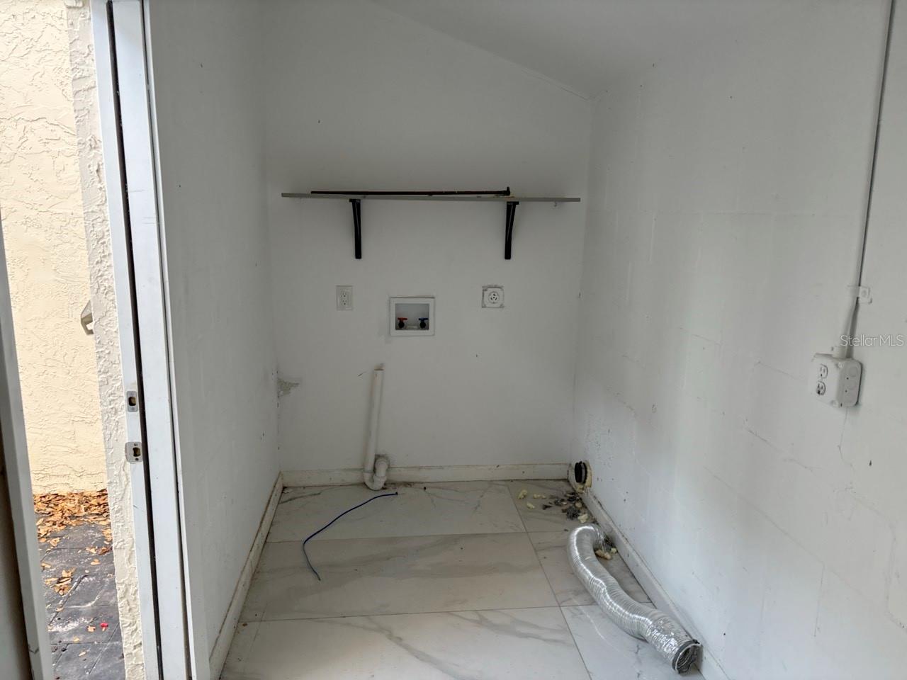 1881 N HERCULES AVE #1403 — photo 19