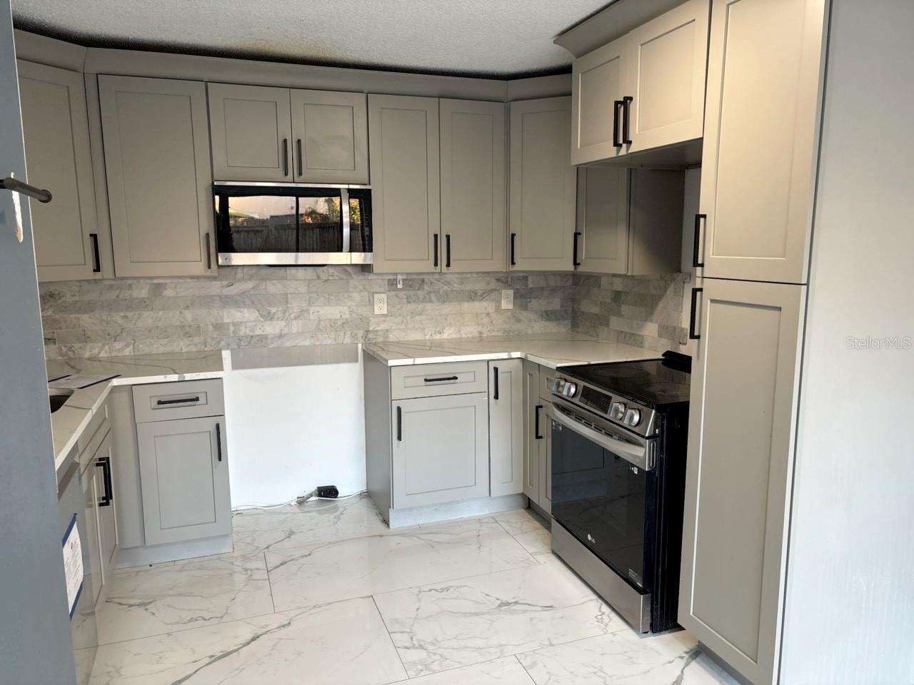 1881 N HERCULES AVE #1403 — photo 11