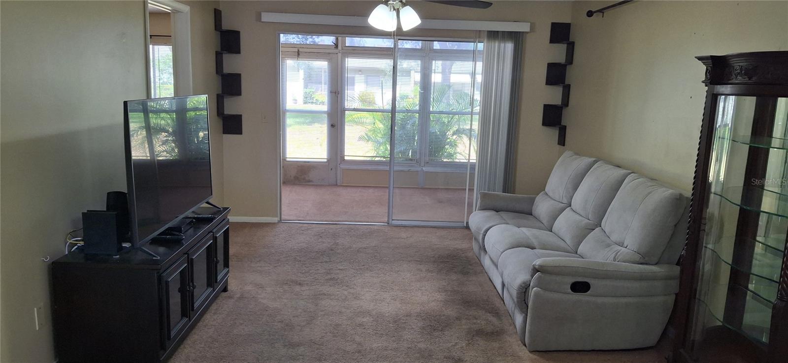 4737 LAKE VILLA DR — photo 13