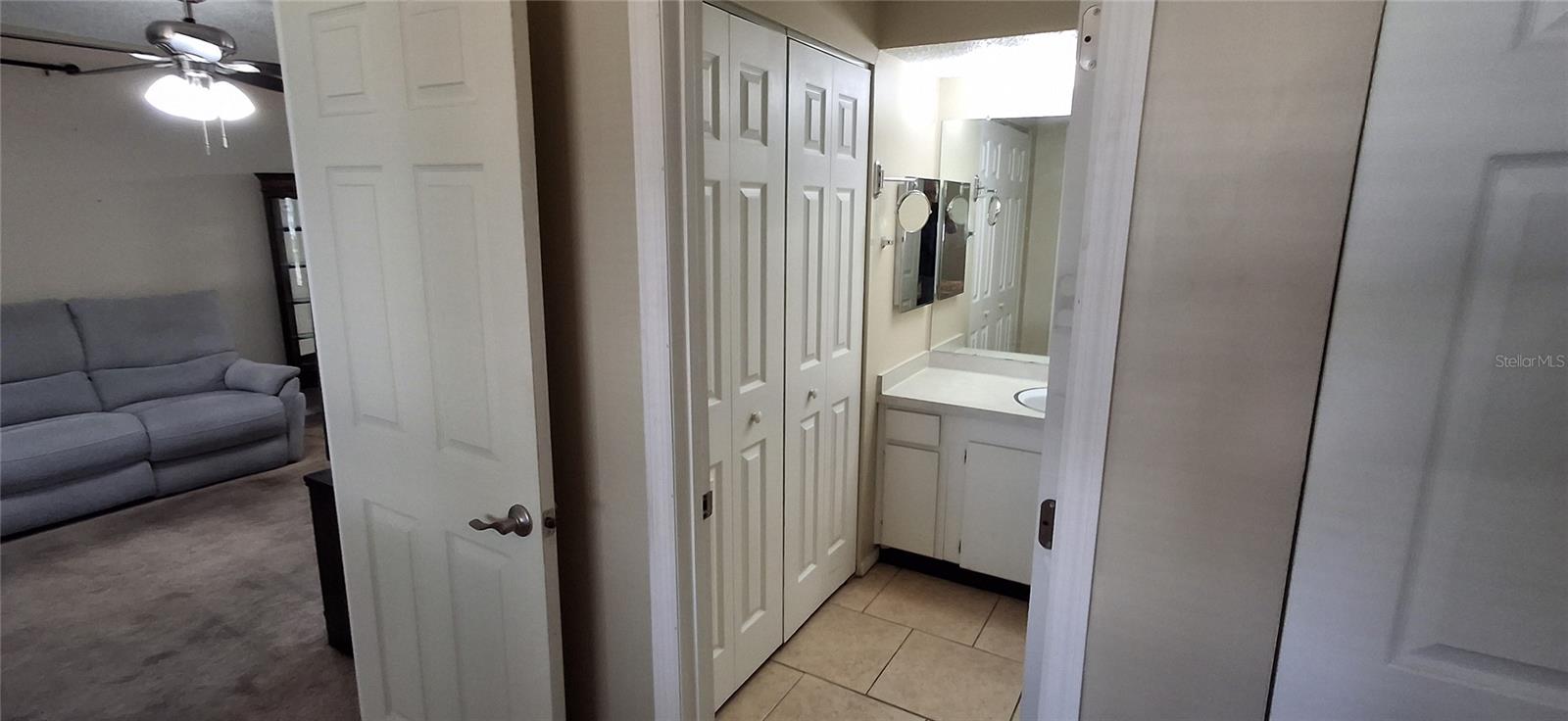 4737 LAKE VILLA DR — photo 17