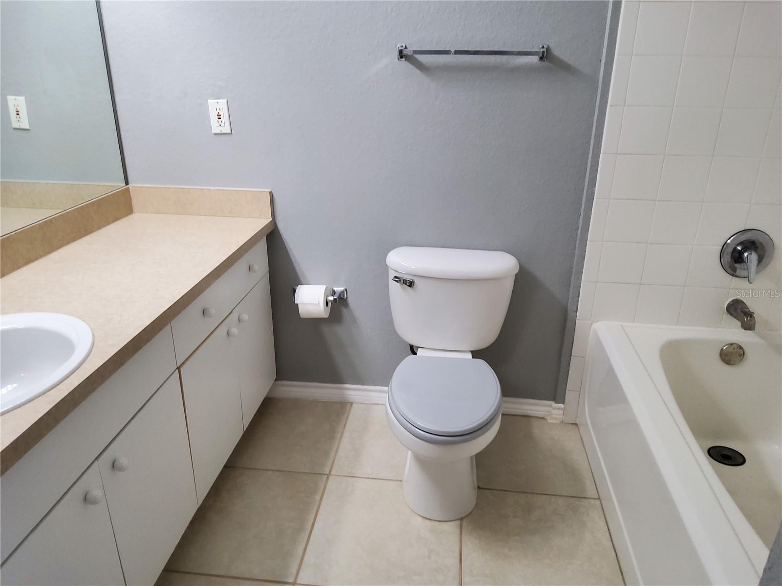 4333 BAYSIDE VILLAGE DR #224 — photo 6