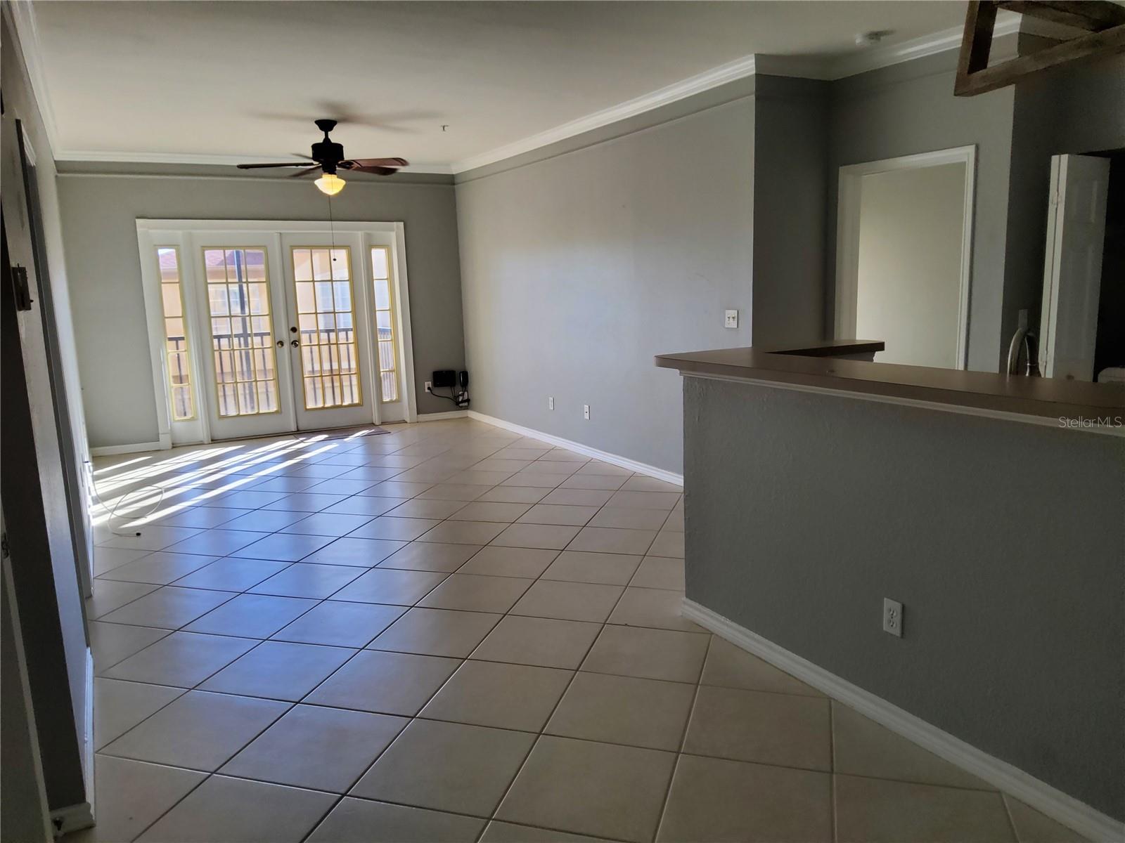 4333 BAYSIDE VILLAGE DR #224 — photo 3
