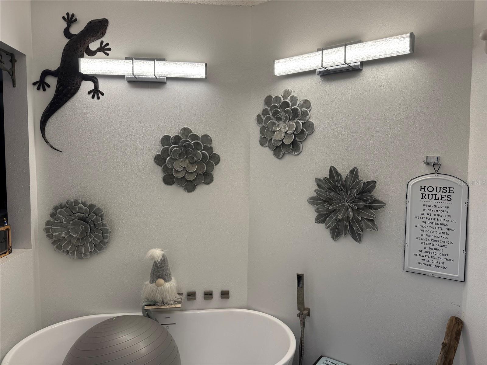 2111 VISTA DEL SOL CIR #403 — photo 15