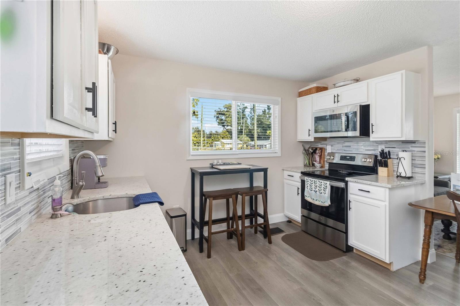 603 CHURCH ST — photo 11