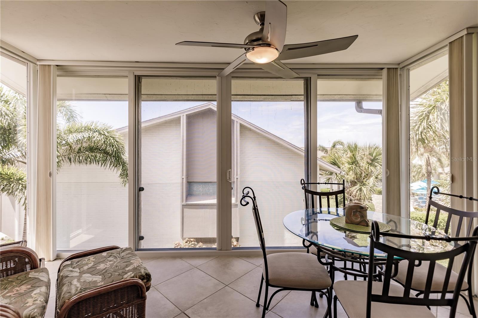 6052 W PEPPERTREE WAY #235B — photo 9