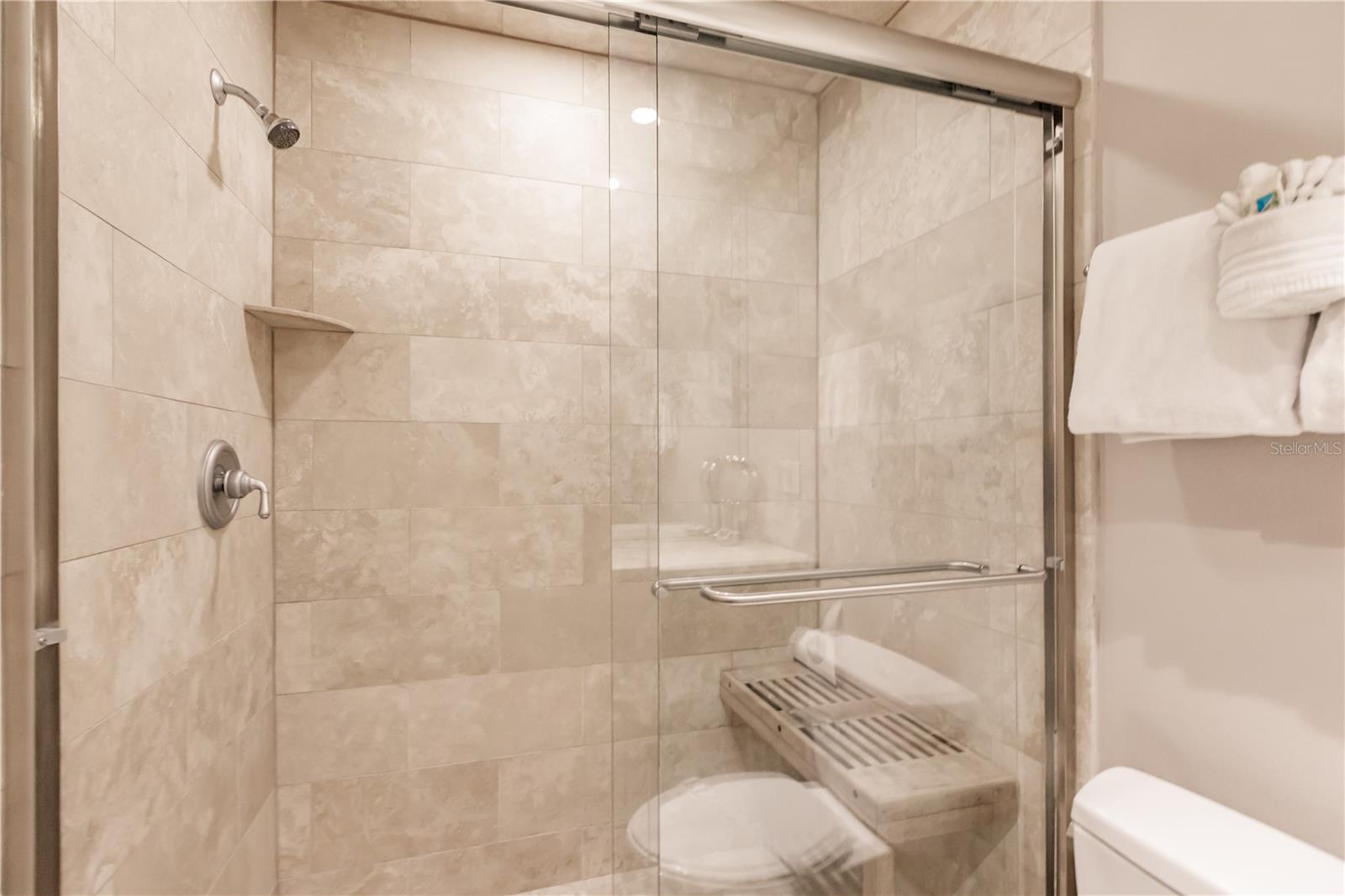 6052 W PEPPERTREE WAY #235B — photo 23