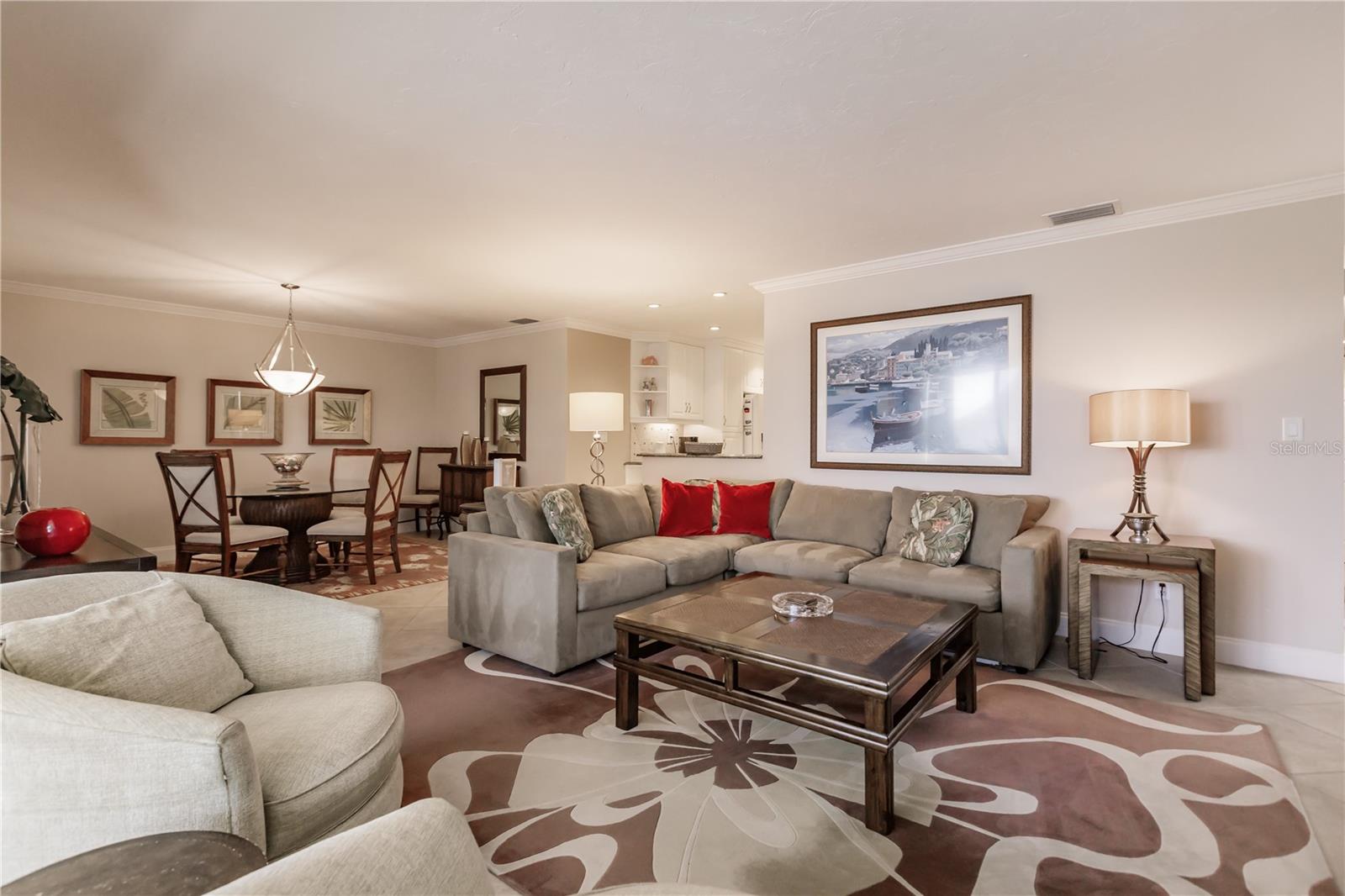 6052 W PEPPERTREE WAY #235B — photo 4