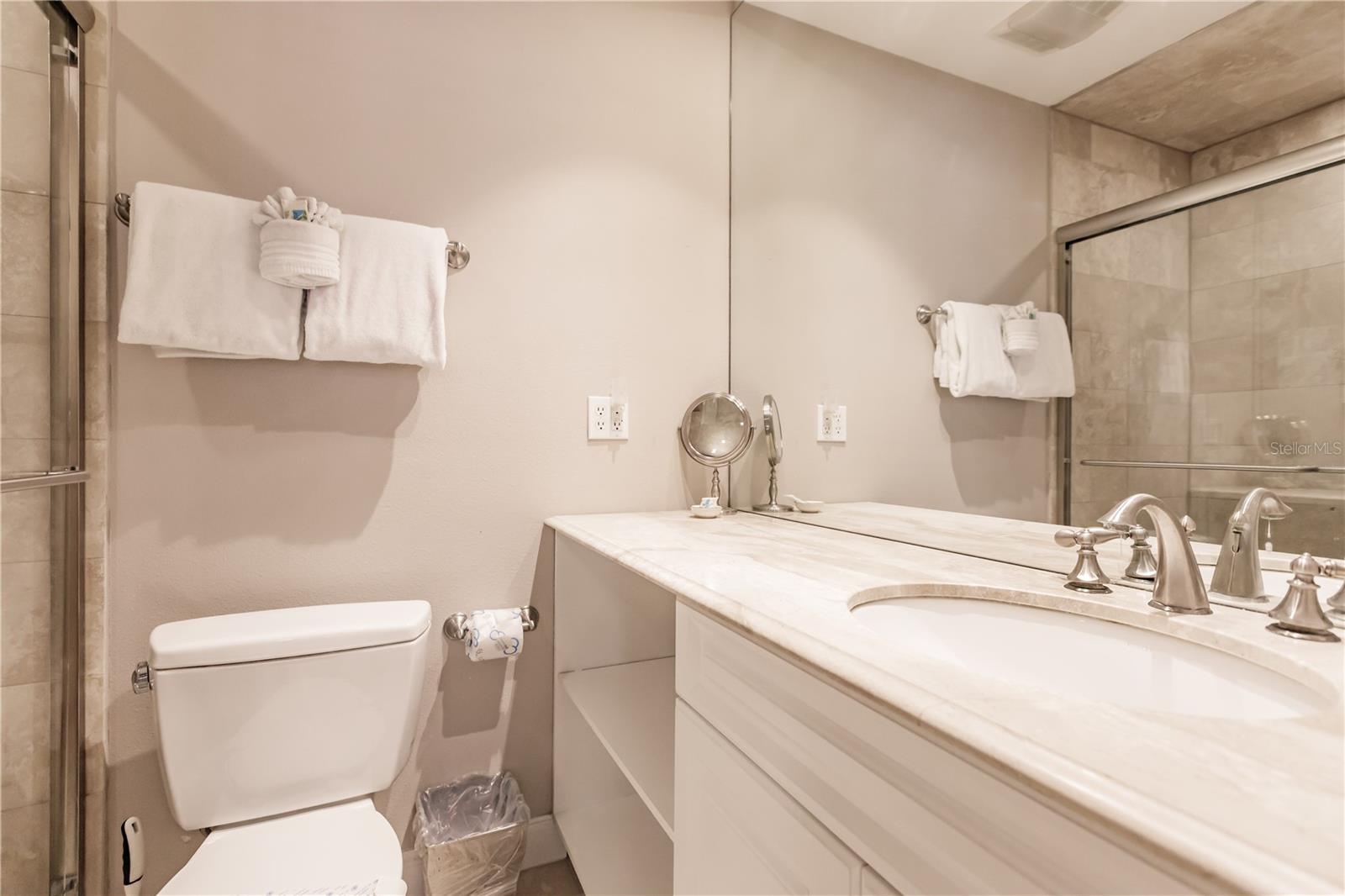 6052 W PEPPERTREE WAY #235B — photo 22
