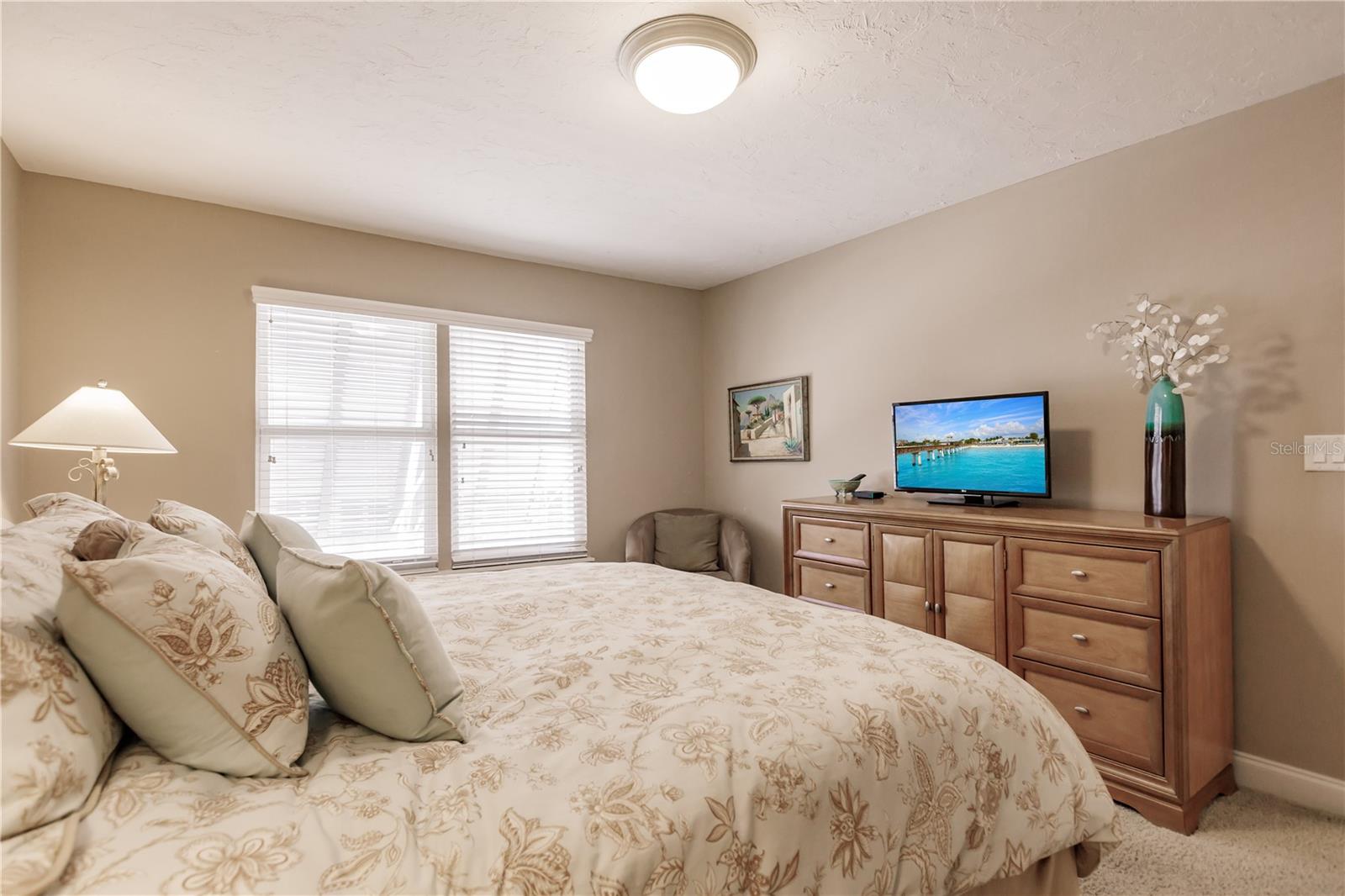 6052 W PEPPERTREE WAY #235B — photo 20